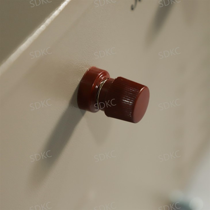 Lighting transformer detail 3